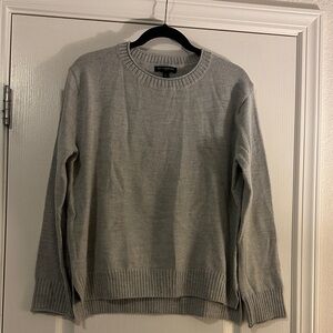 Banana Republic Heather Gray Crewneck Sweater